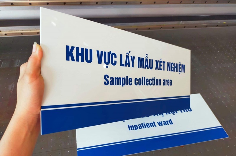 Mica là gì? Xưởng in UV trên mica giá rẻ